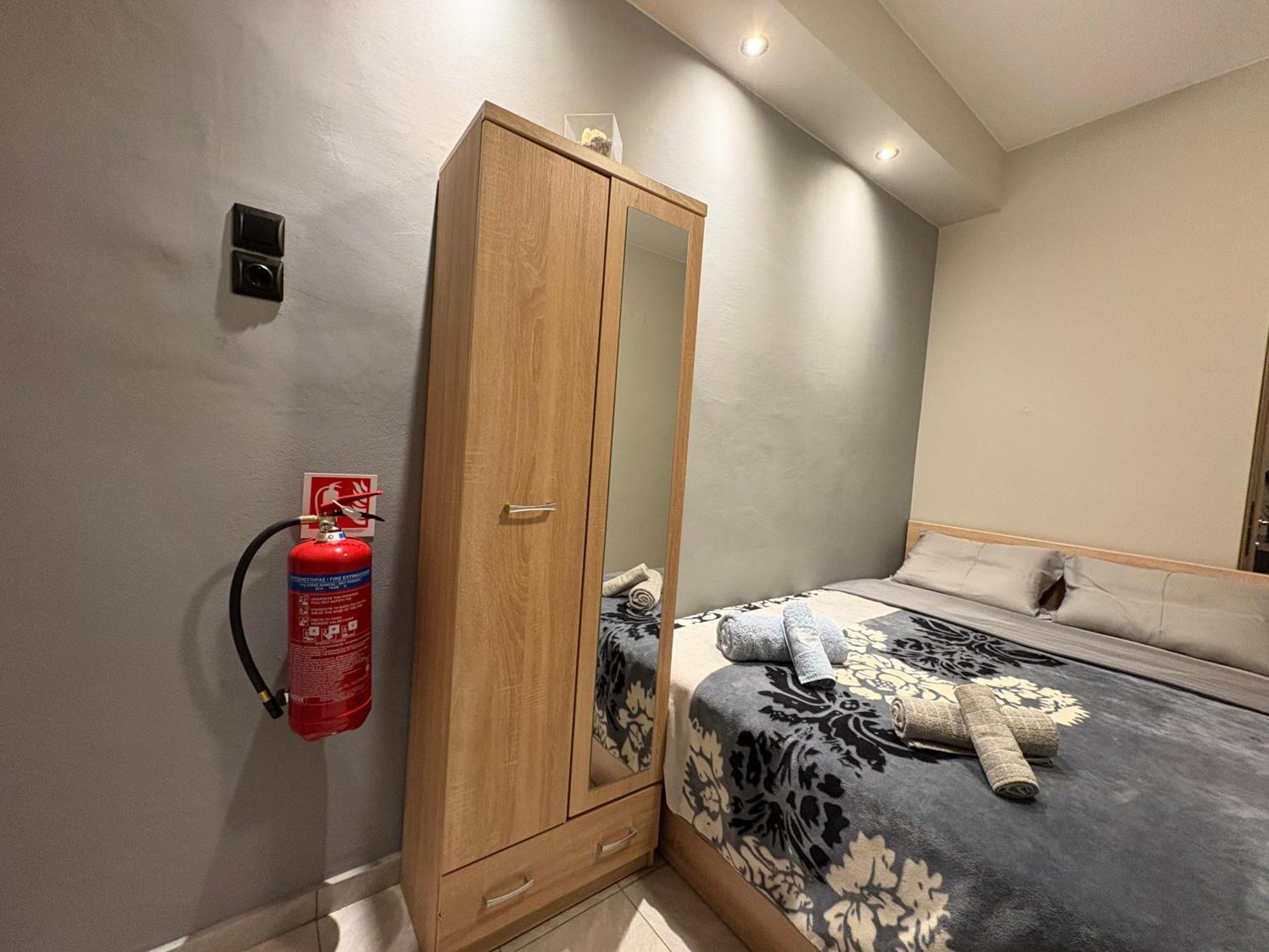 Jordans Room 11 テッサロニキ エクステリア 写真